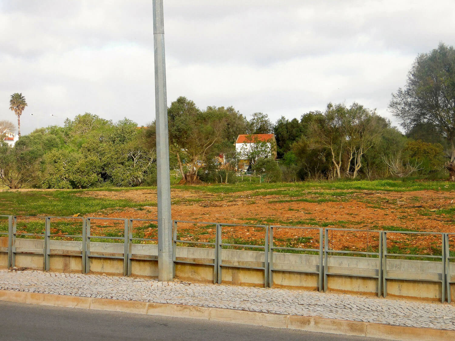 Terreno urbano para venda no Parchal